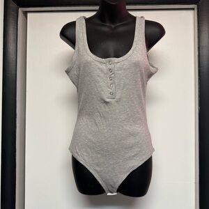 Gray Sleeveless Buttoned Women's Top